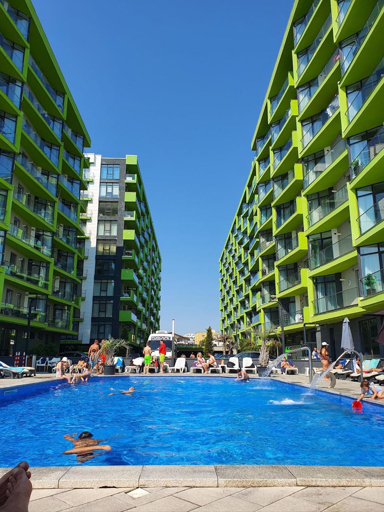 Purple Onyx - Pool & Spa Beach Resort Navodari Dış mekan fotoğraf