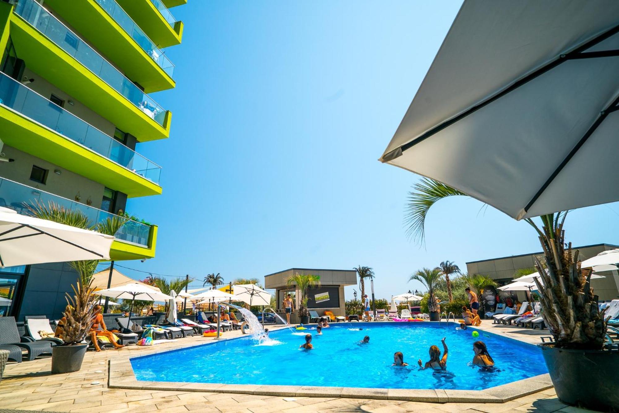 Purple Onyx - Pool & Spa Beach Resort Navodari Dış mekan fotoğraf