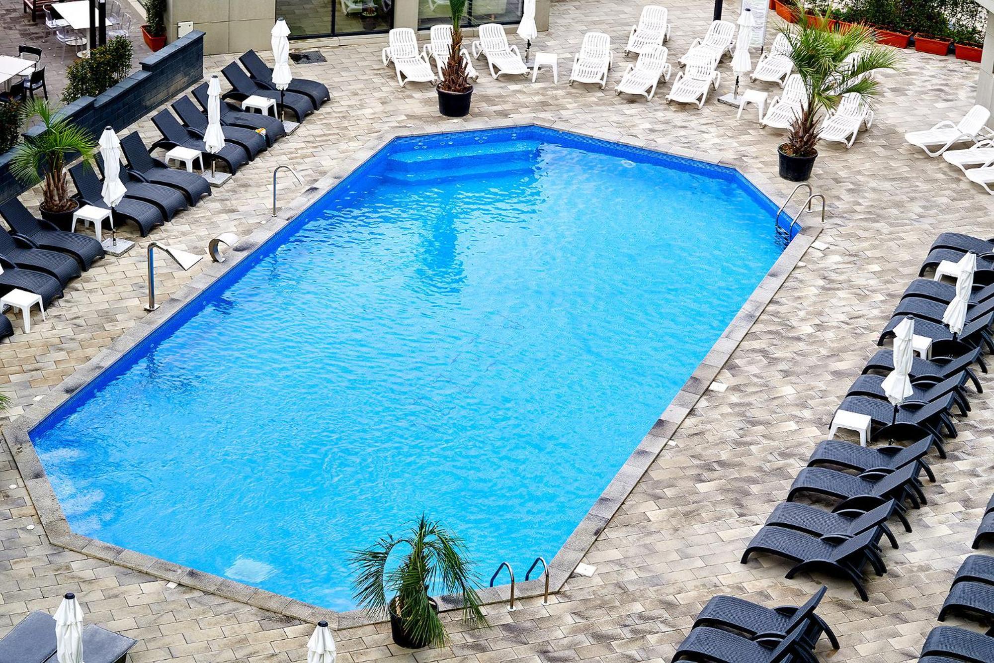 Purple Onyx - Pool & Spa Beach Resort Navodari Dış mekan fotoğraf